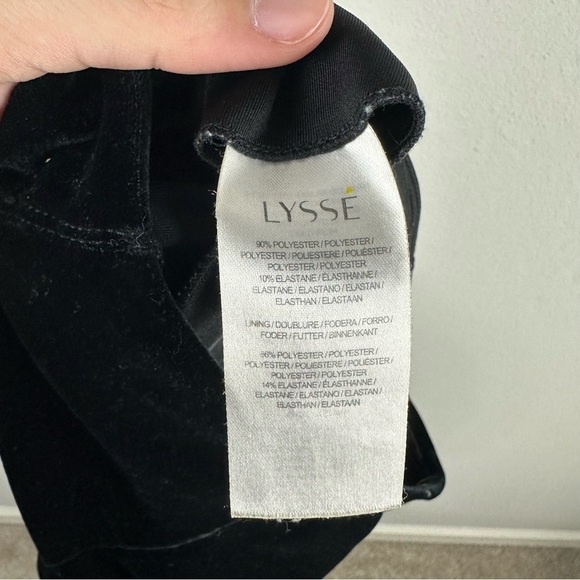 Lysse Black Ella Medium Control Velvet Leggings Size Medium - Picture 4 of 6